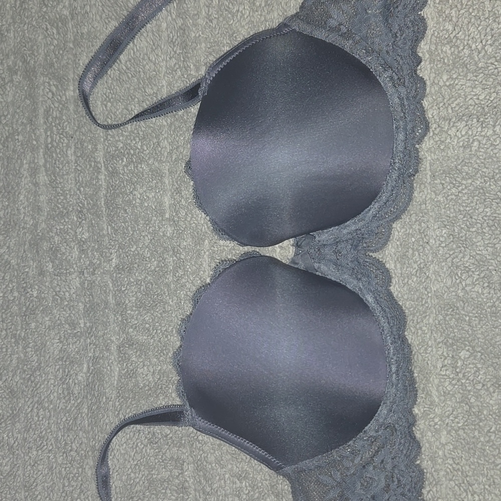 Dream AngelsSmooth & Lace Lightly Lined Classic Coverage Demi Bra